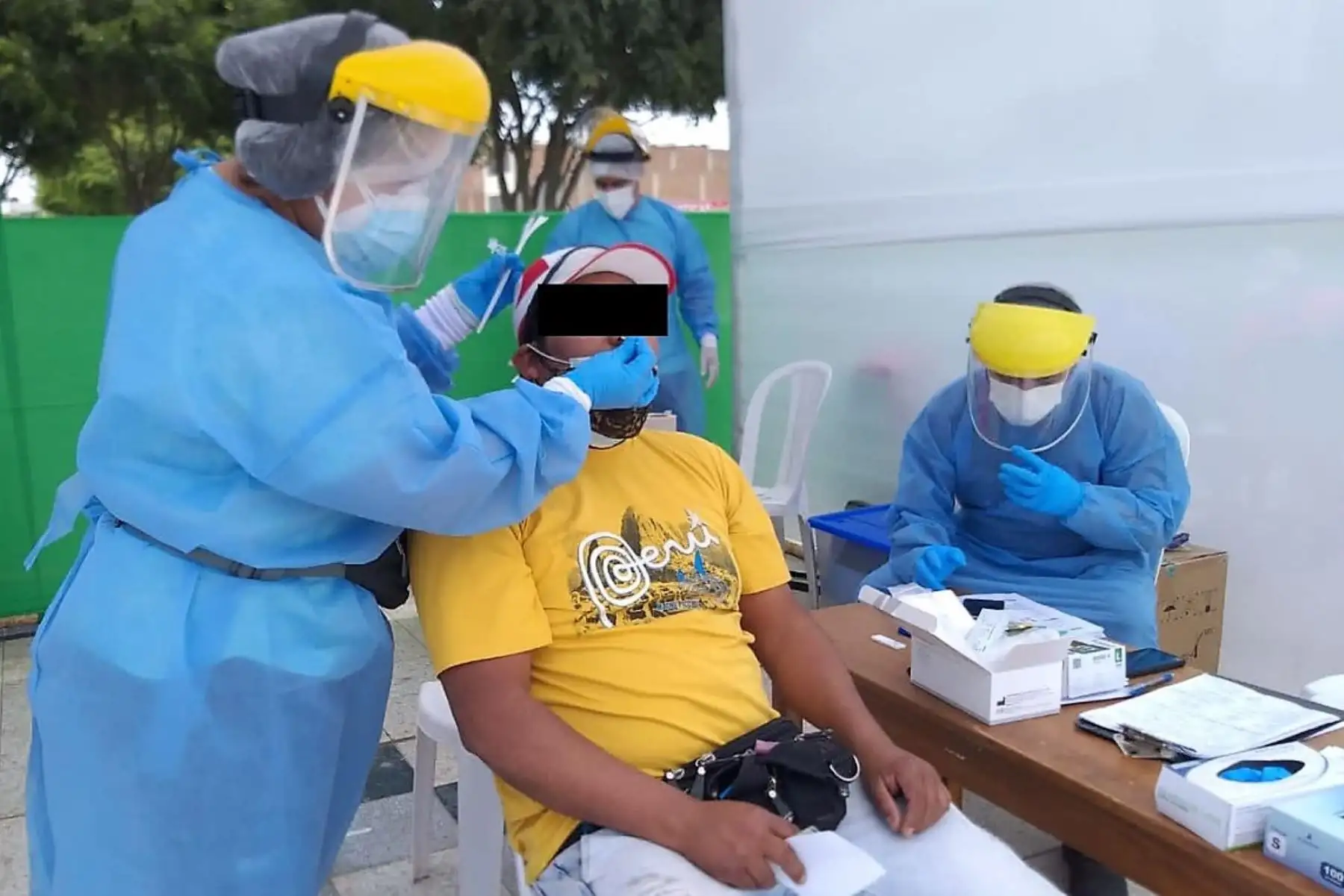 Brigadas de salud reforzarán la detección de casos de covid-19 originados por la variante delta en Lambayeque.