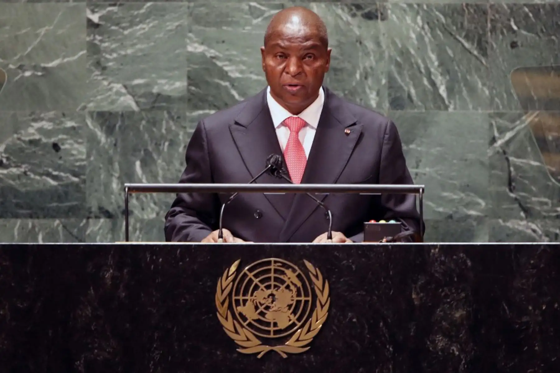 El presidente de la República Centroafricana, Faustin Archange Touadera, se dirige al 76 ° período de sesiones de la Asamblea General de la ONU el 21 de septiembre de 2021 en Nueva York. Foto: AFP