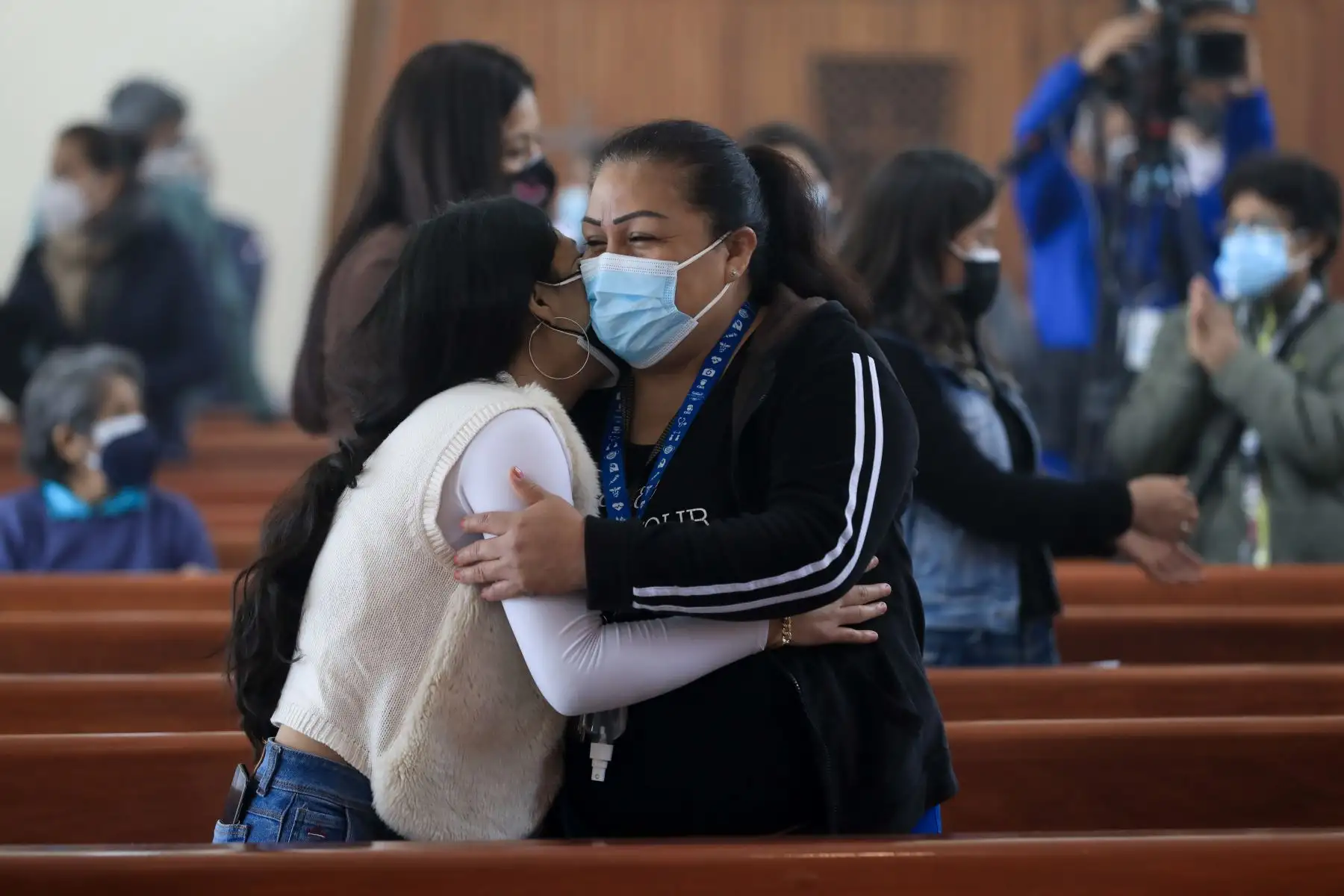 Misa por la Semana del Donante de Órganos y Tejidos. EsSalud realizó exitosos trasplantes durante la pandemia, que se lograron gracias a las familias que respetaron la voluntad de sus seres queridos de donar órganos y tejidos para que otras personas sigan viviendo. Foto: EsSalud
