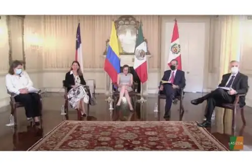 Ministro de Economía y Finanzas, Pedro Francke, sostuvo una reunión con representantes de la Alianza del Pacífico. ANDINA/Difusión