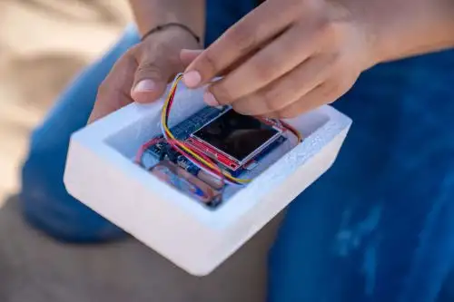 En el próximo lanzamiento se realizará un homenaje a la campaña de vacunación contra covid-19 y se enviará un afiche con el mensaje "Pongo El Hombro".  Foto: Proyecto Estratósfera