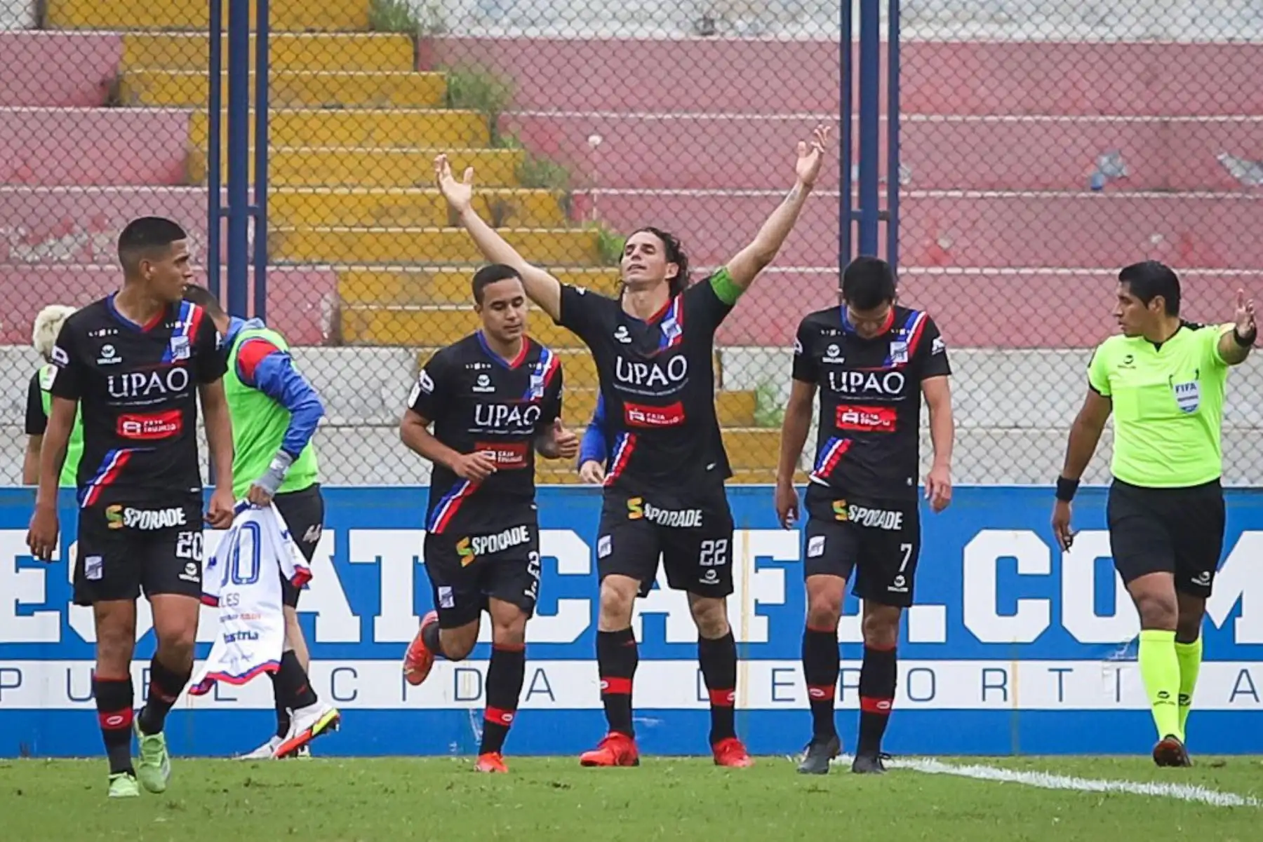 José Carlos Fernández pone el 2-0. Carlos Manucci derrota 3-1 a Sporting Cristal por la Fase 2 de la Liga 1. Foto: FPF