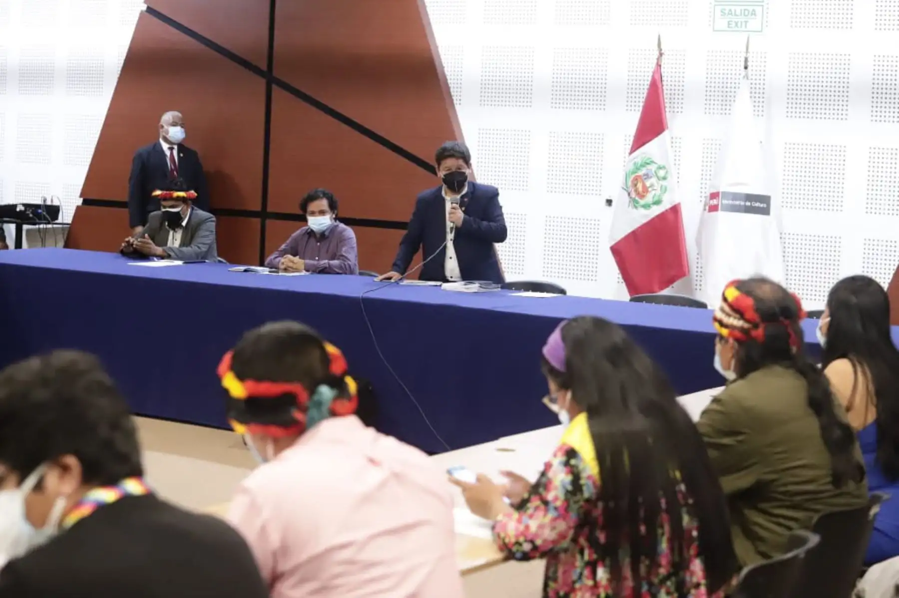 Titular de la PCM, Guido Bellido, participó de la instalación del grupo de trabajo para el desarrollo integral de pueblos indígenas u originarios, comunidades rurales y centros poblados de los distritos de Manseriche y Morona, Datem del Marañón, Loreto, realizada en el Ministerio de Cultura. Foto: PCM