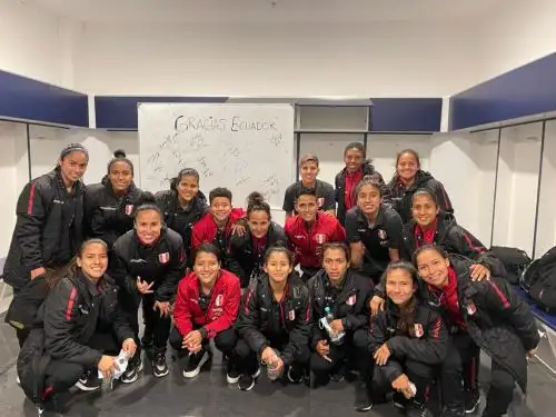 La selección peruana femenina llega hoy a Lima tras su periplo por Ecuador.