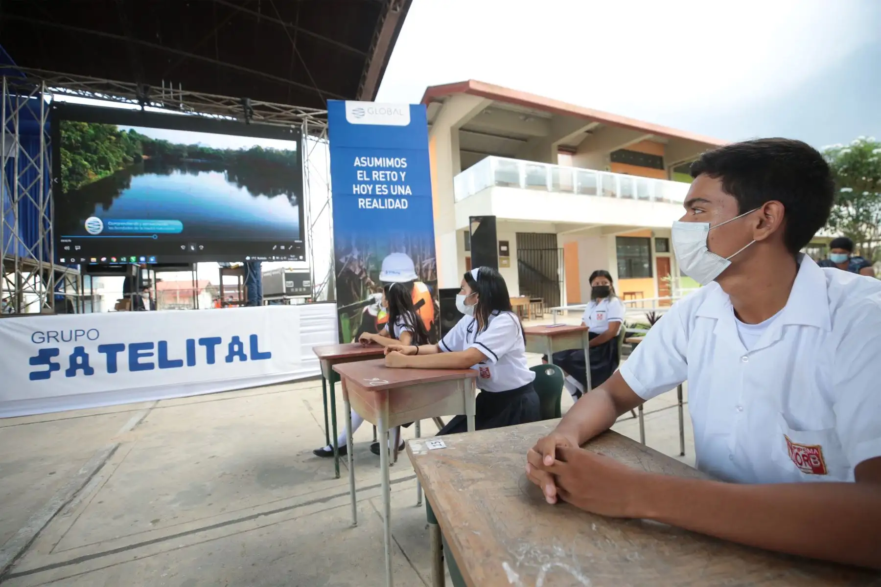 El titular de la PCM inauguró proyecto que permitirá que Loreto cuente con internet. Foto: ANDINA/difusión.