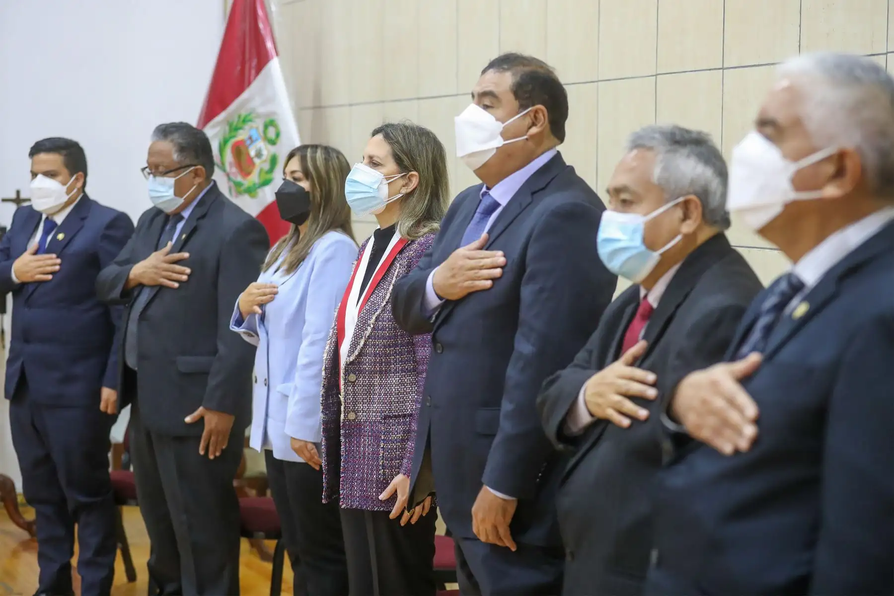 La presidenta del Congreso, Maricarmen Alva Prieto juramentó a la Bancada La Libertad en Trujillo
Foto: Congreso