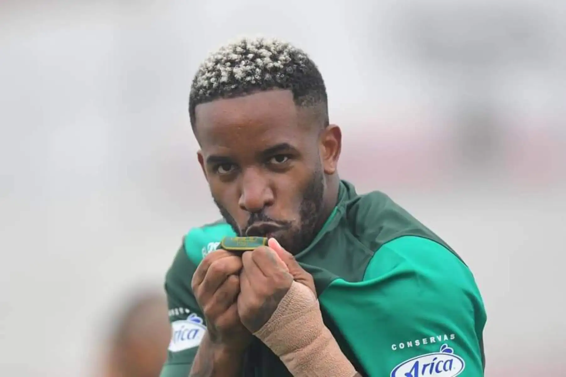 Jefferson Farfán logró el segundo tanto para Alianza Lima a los 16 minutos con un remate de cabeza, tras un tiro de esquina. Foto:@LigaFutProf