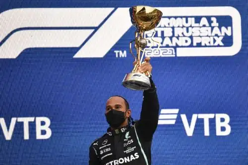 Lewis Hamilton logró su victoria cien en Sochi