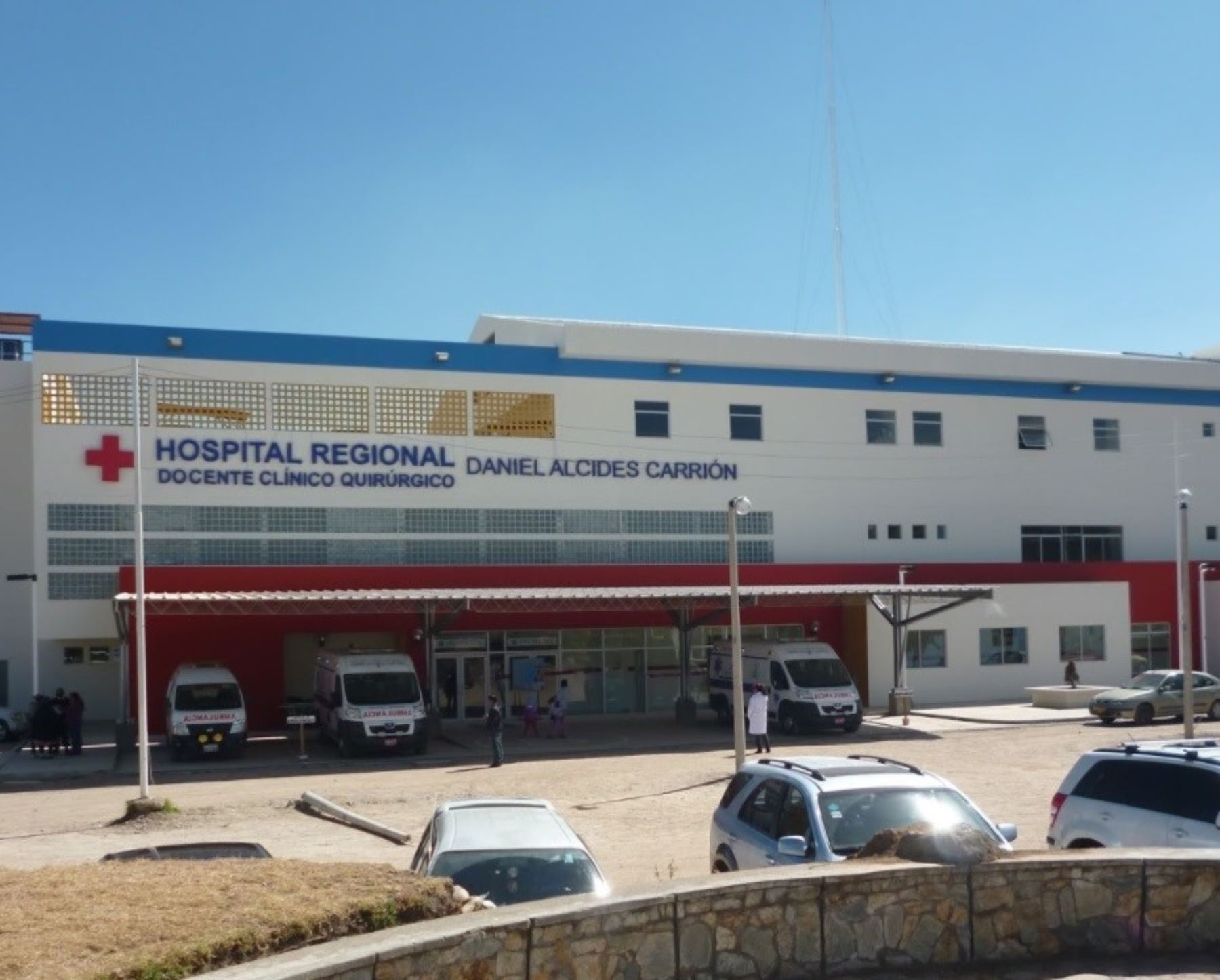 Contraloría reveló que el Hospital Daniel A. Carrión de Huancayo contrató con empresa impedida de hacer negocios con Estado por tener entre sus accionistas al alcalde de Orcotuna.
