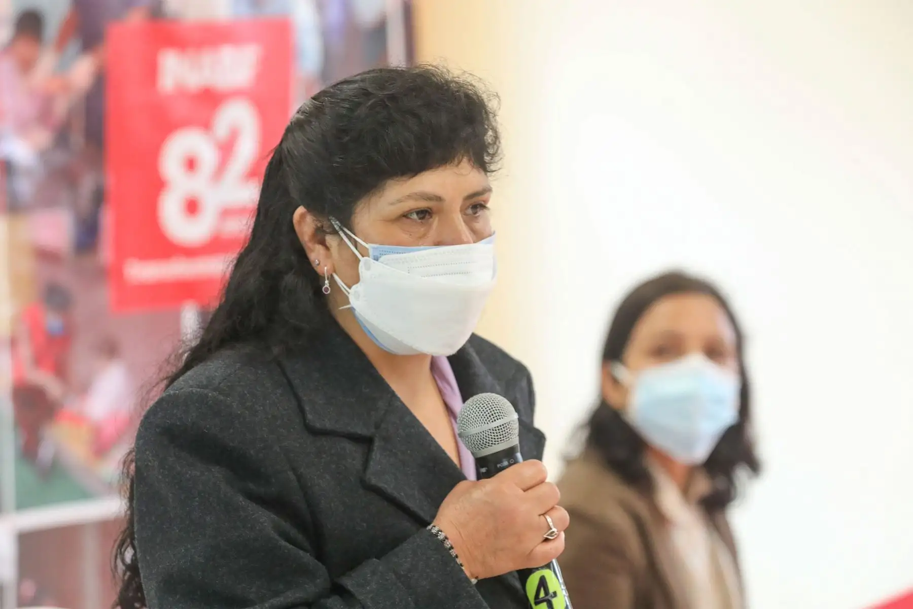 La Primera Dama Lilia Paredes junto a la ministra de la Mujer y Poblaciones Vulnerables, Anahí Durand, participaron en el lanzamiento de la estrategia "Caso por Caso hasta llegar a Casa" en el Centro de Acogida Residencial (CAR) "Hogar Divino Jesús", en el distrito de San Miguel.
Foto: ANDINA/Andrés Valle