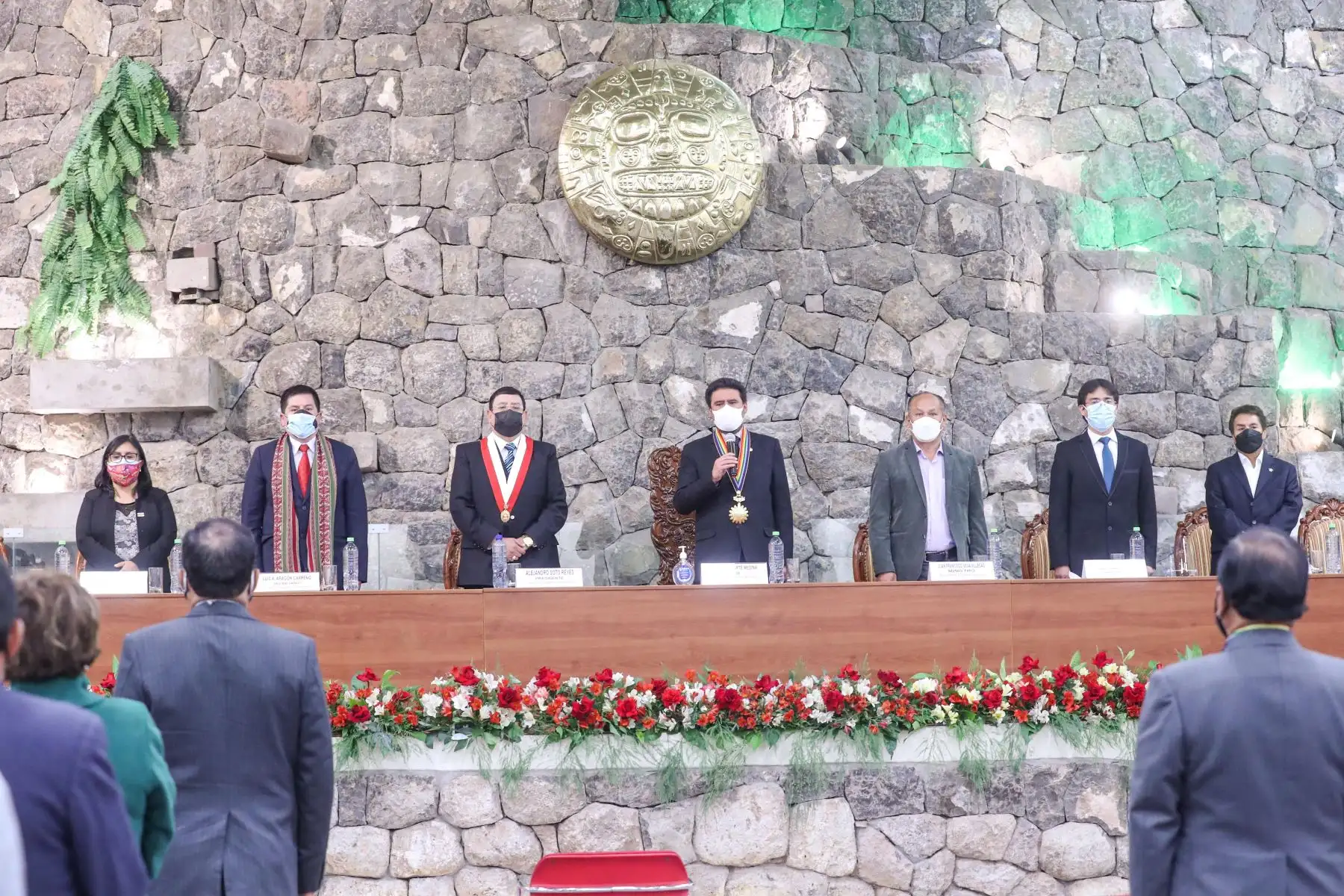 Juan Silva, Ministro de Transporte y Comunicaciones participó en la audiencia de la Comisión de Transportes y Comunicaciones del Congreso en el Cusco.
Foto:MTC
