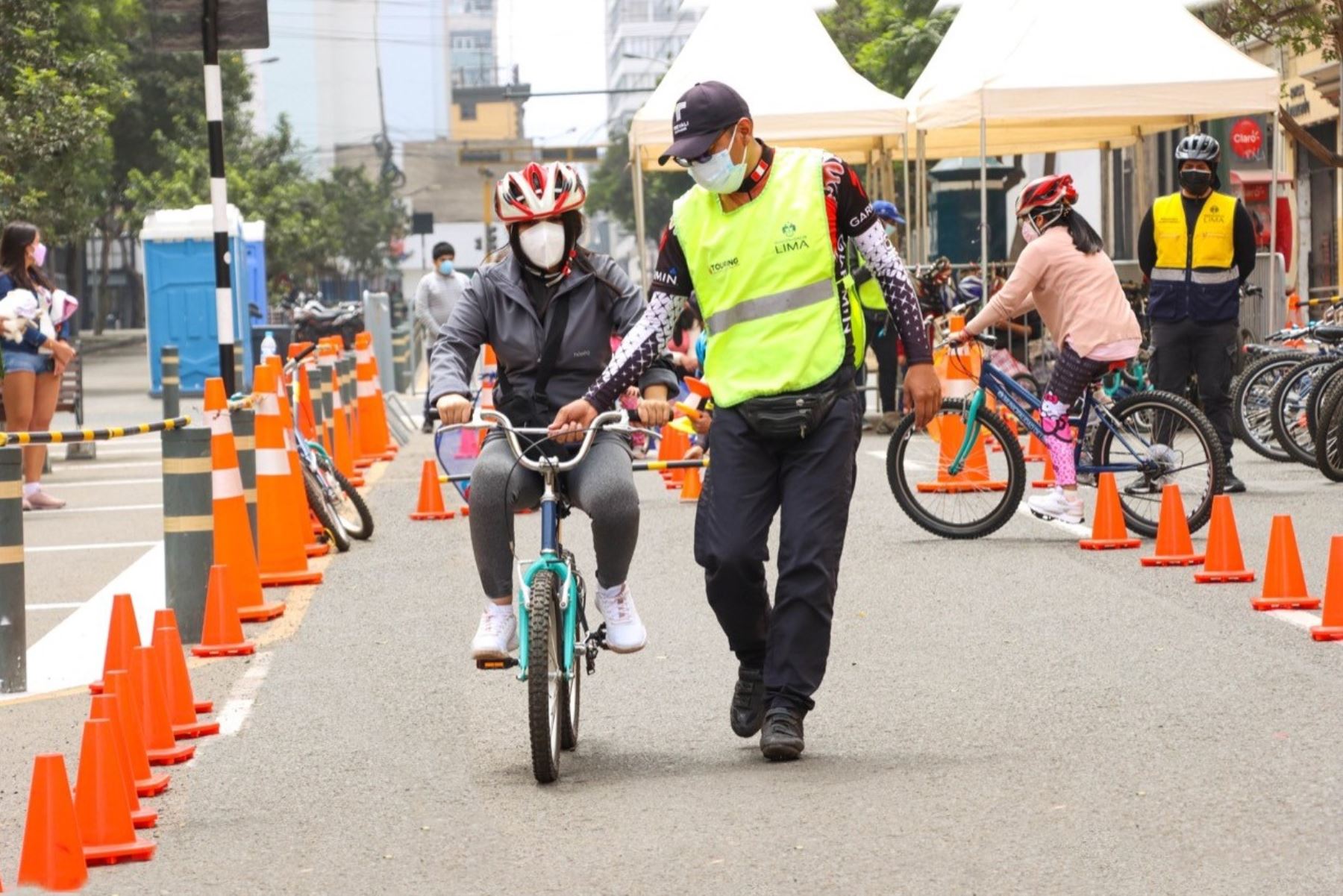 Escuela de ciclismo urbano brindará clases gratuitas en el parque La Muralla. Foto: ANDINA/Difusión.