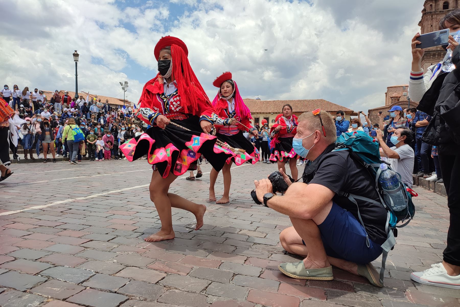 La plaza de Armas del Cusco fue el epicentro de la celebración por el Día Mundial del Turismo. Foto: ANDINA/Cortesía Percy Hurtado