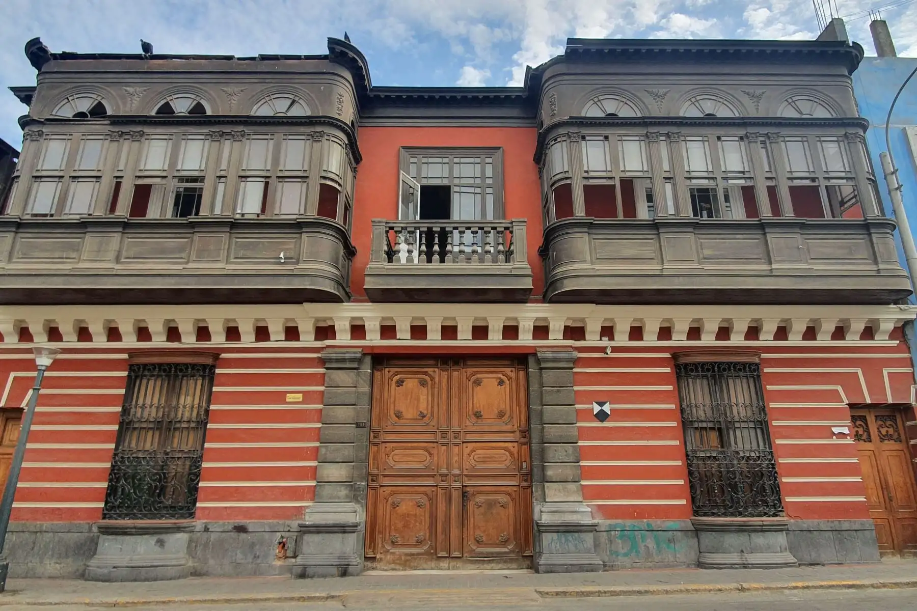 La Ensabap cuenta con tres locales: la sede central, la sede Canevaro y la sede Cultural. Además, posee un gran patrimonio estatuario, único en el ámbito latinoamericano.
Foto: Ensabap