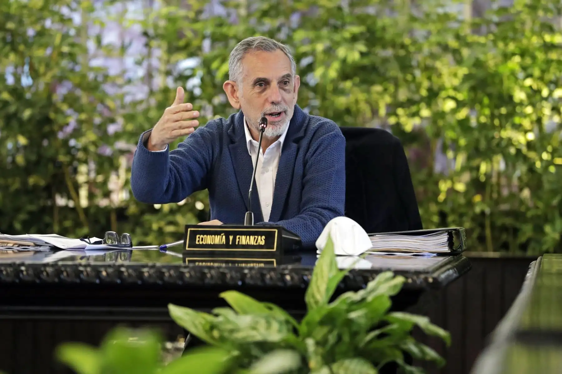 Presidente de la República, Pedro Castillo, participa de sesión del Consejo de Ministros. En la imagen el ministro de Economía, Pedro Francke.
Foto: ANDINA/Prensa Presidencia