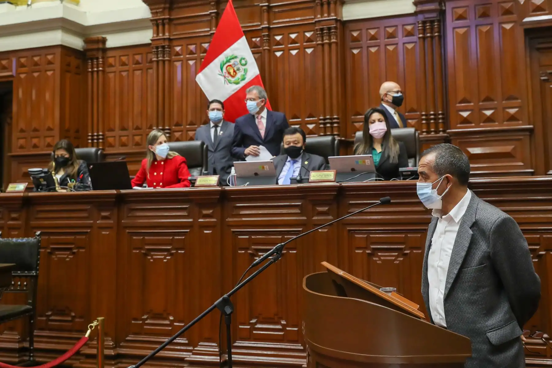 El ministro de Trabajo, Iber Maraví, inició su exposición ante el pleno del Congreso, en el marco del pliego interpelatorio en su contra, presentado por un sector del parlamento. Foto: ANDINA/Congreso