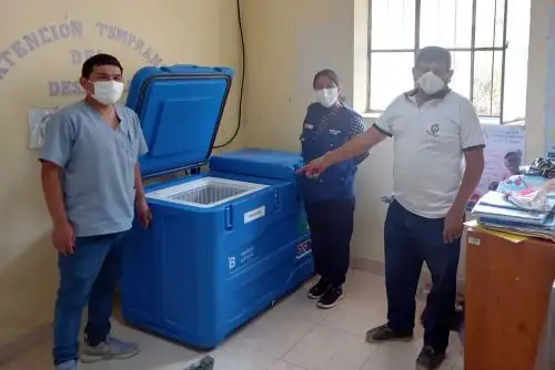 Congeladoras solares enviadas por el Minsa aseguran cadena de frío y vacunación contra la covid-19 en zonas alejadas de la región Lambayeque. Foto: ANDINA/Difusión