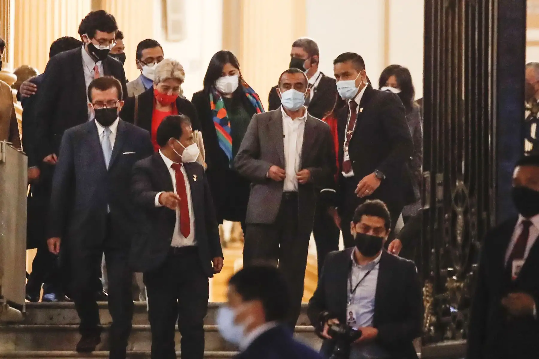 El ministro de Trabajo y Promoción del Empleo, Iber Maraví, se retira del Congreso de la República.
Foto: ANDINA/Renato Pajuelo