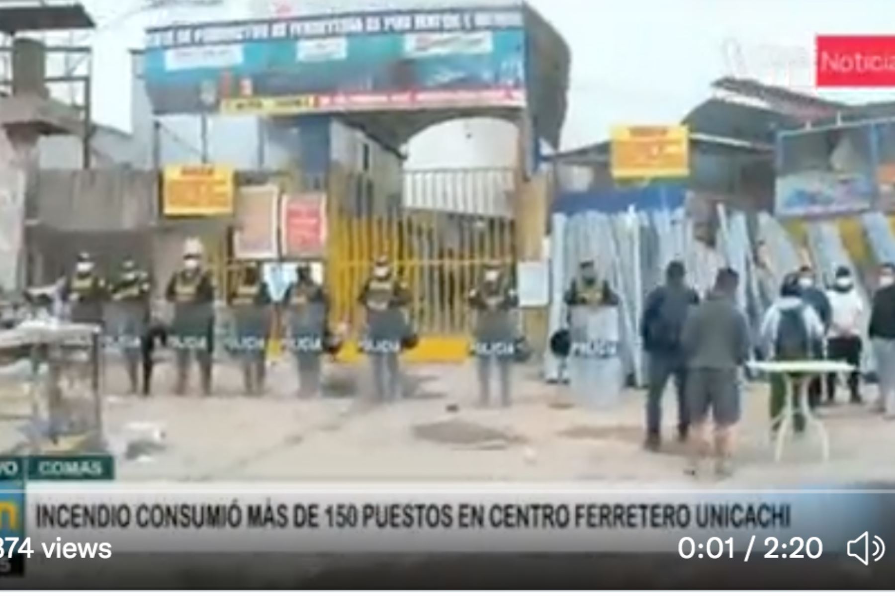 La mayor afectación de la zona comercial se ha dado a la altura de la cuadra 8 de la avenida Los Próceres, la cual permanece cerrada por la policía que se encuentra en la zona desde ayer. Foto: ANDINA/difusión.