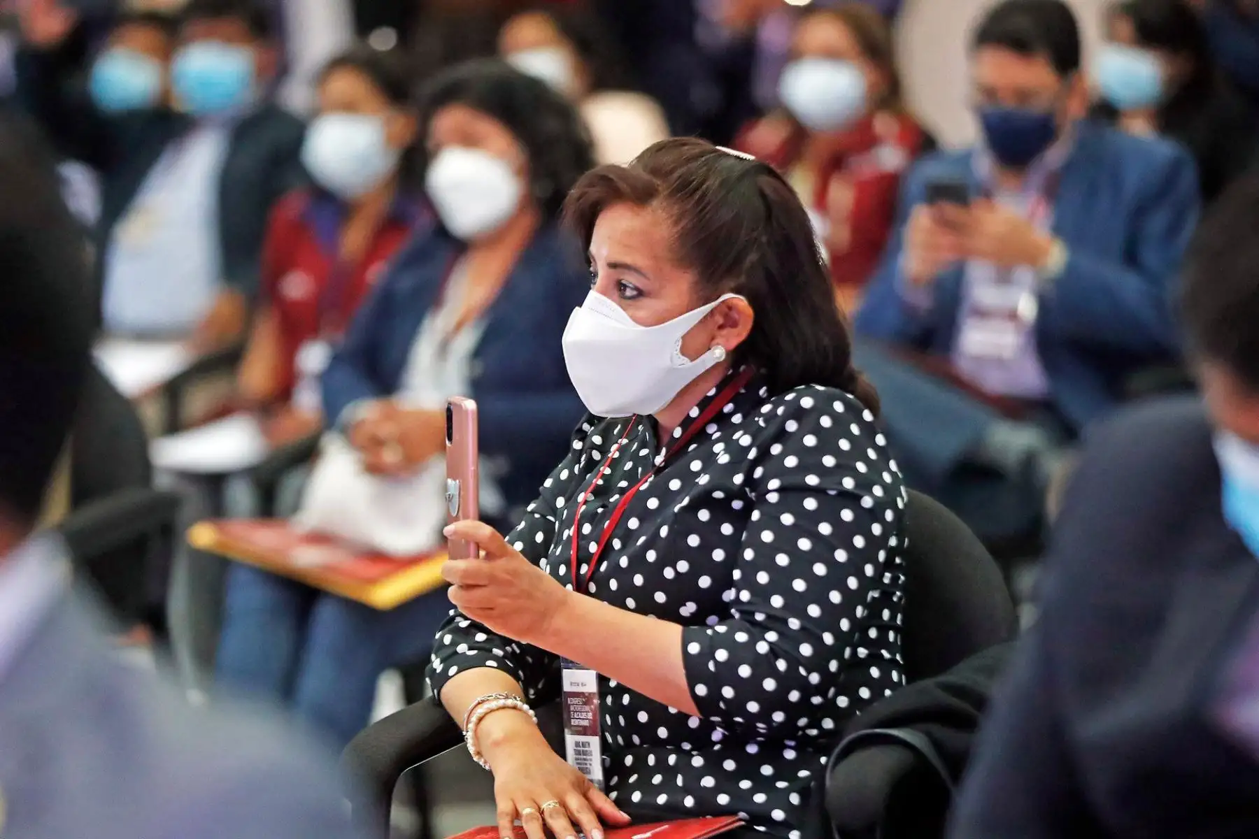 Como parte de la labor descentralizada, el presidente Pedro Castillo llegó a la región Moquegua para promover una agenda de trabajo conjunta con los alcaldes provinciales y distritales de Tacna, Puno, Cusco, Madre de Dios, Ayacucho, Piura, Loreto, Moquegua y autoridades de Bandera de Bolivia.

Foto: ANDINA/Prensa Presidencia