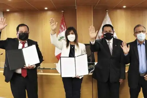 El MTC, a través de Promovilidad, suscribió convenios con los municipios provinciales de Coronel Portillo, Cajamarca y Huancayo. Foto: ANDINA/Difusión