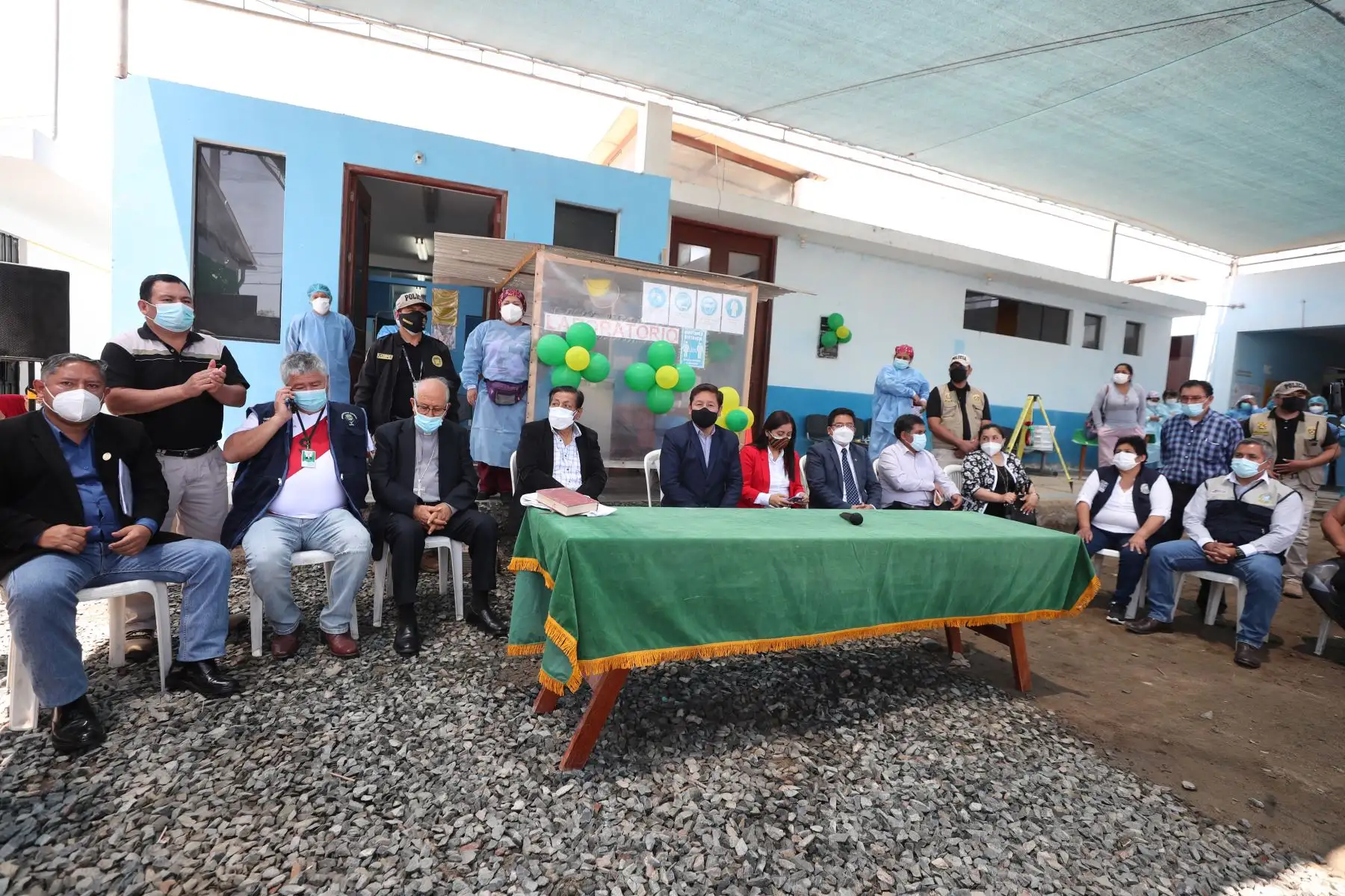Como parte de su jornada de trabajo en la región de Áncash, el titular de la PCM, Guido Bellido, inauguró una planta de oxígeno en el centro de salud de Santa. Foto: ANDINA/PCM