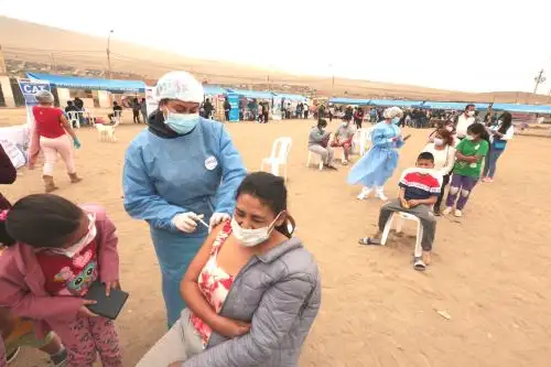 Covid-19: 41% de la población de Lima Norte ya recibió las dos dosis de la vacuna. Foto: ANDINA/Difusión.
