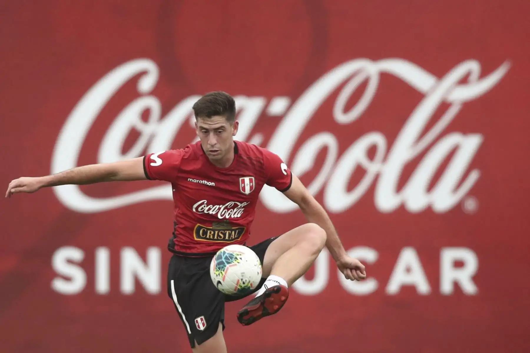 Santiago Ormeño. A tres días del duelo ante Chile, la Selección Peruana entrenó en la Videna con 23 jugadores. Foto: FPF