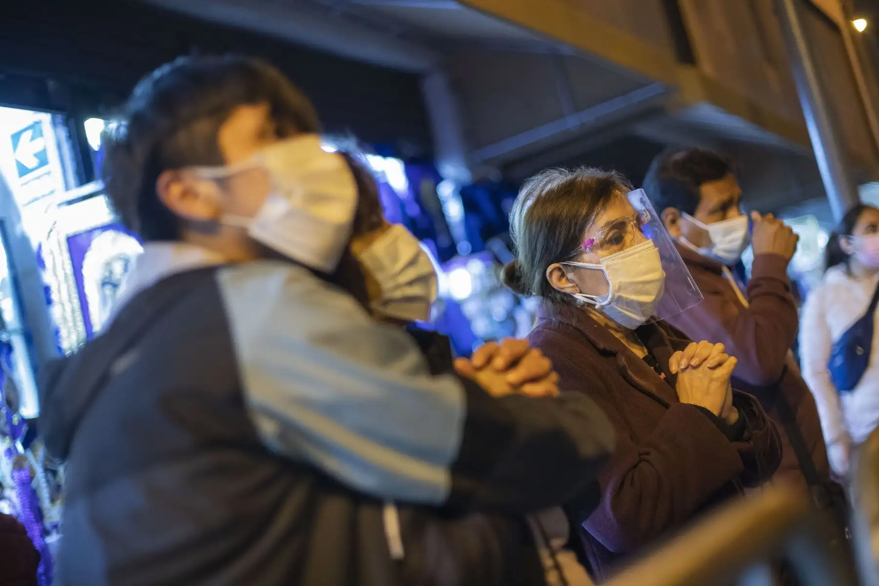 Por segundo año consecutivo, las andas del Señor de los Milagros no recorrerán las calles de la ciudad debido a las disposiciones tomadas para frenar la propagación de la COVID-19, es por eso que el Arzobispado de Lima y de la Hermandad del Señor de Los Milagros de Nazarenas anunciaron que el santuario permanecerá abierto todos los días de octubre desde las 07.30 horas hasta las 18.00 horas. Foto: ANDINA/Carla Patiño Ramírez