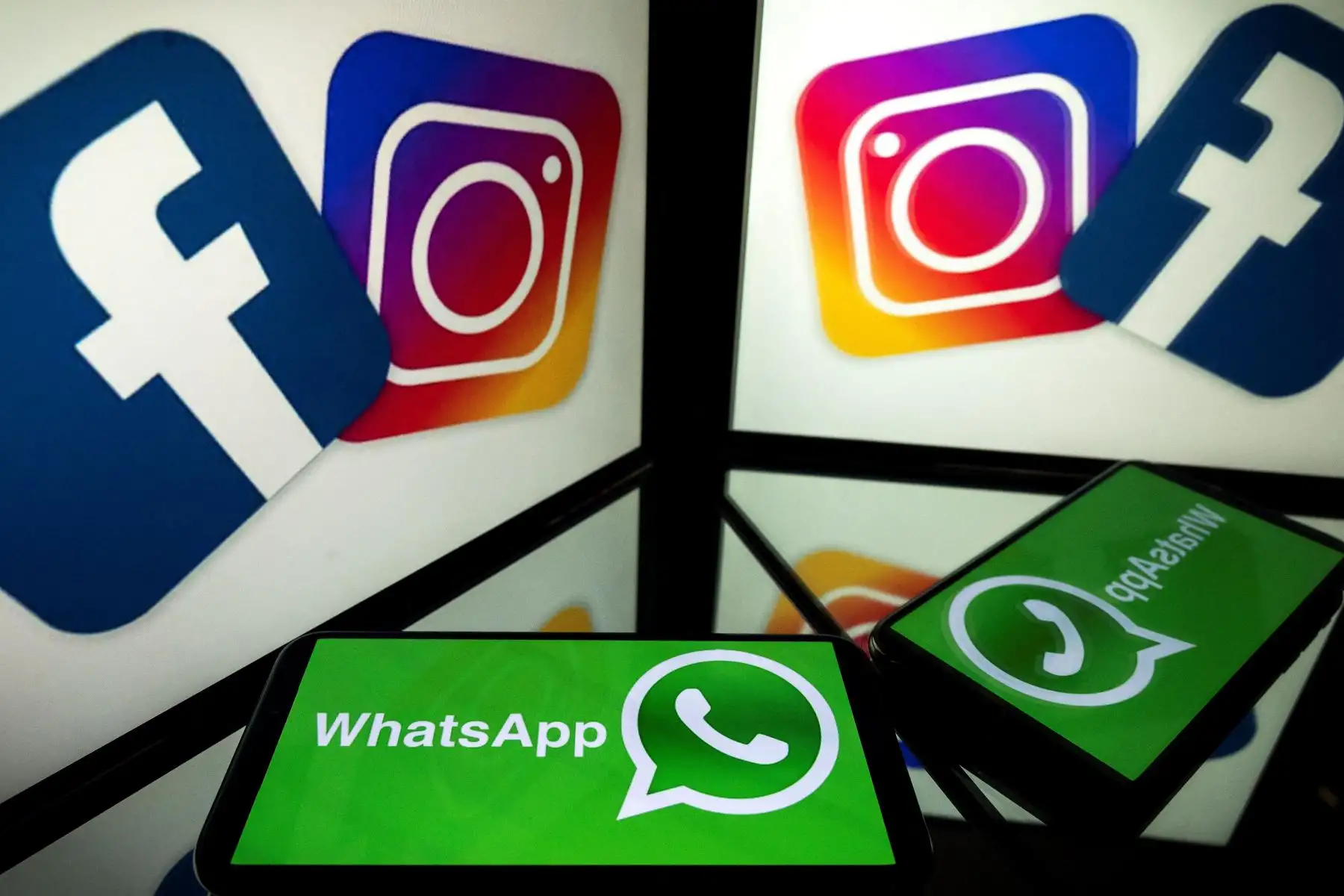 Redes sociales. Foto: AFP