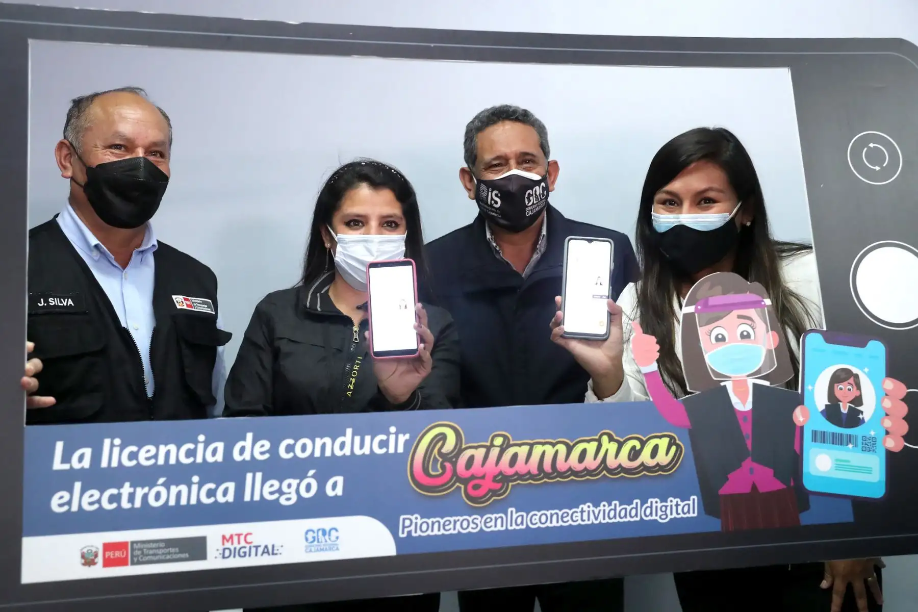 Cajamarca es la primera región que ha empezado a emitir la licencia de conducir electrónica como parte del plan MTC Digital, impulsado por el Ministerio de Transportes y Comunicaciones (MTC) con el objetivo de agilizar y modernizar los servicios que el Estado brinda a la ciudadanía. Foto: MTC