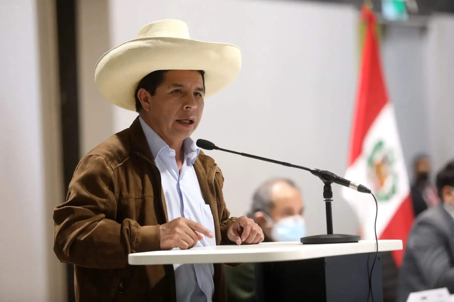 Presidente de la República, Pedro Castillo, sostuvo encuentro con gremio de expendedores y voceadores de diarios, revistas y loterías. Foto: ANDINA/Prensa Presidencia