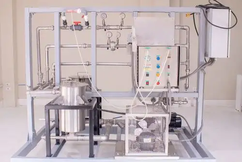 Este equipo tecnológico, acaba con las impurezas gracias a la aplicación de un sistema que trabaja aprovechando el principio de “cavitación hidrodinámica”, el cual logra remover la carga contaminante. (Foto: CITEccal Lima)