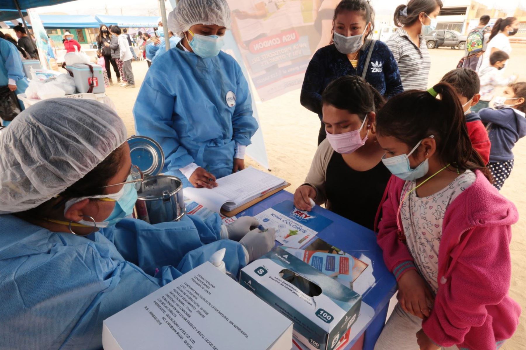Desde que se declaró la emergencia sanitaria en el Perù, 2 millones 157,065 personas cumplieron su período de aislamiento domiciliario o fueron dadas de alta de un establecimiento de salud. Foto: ANDINA/Minsa.