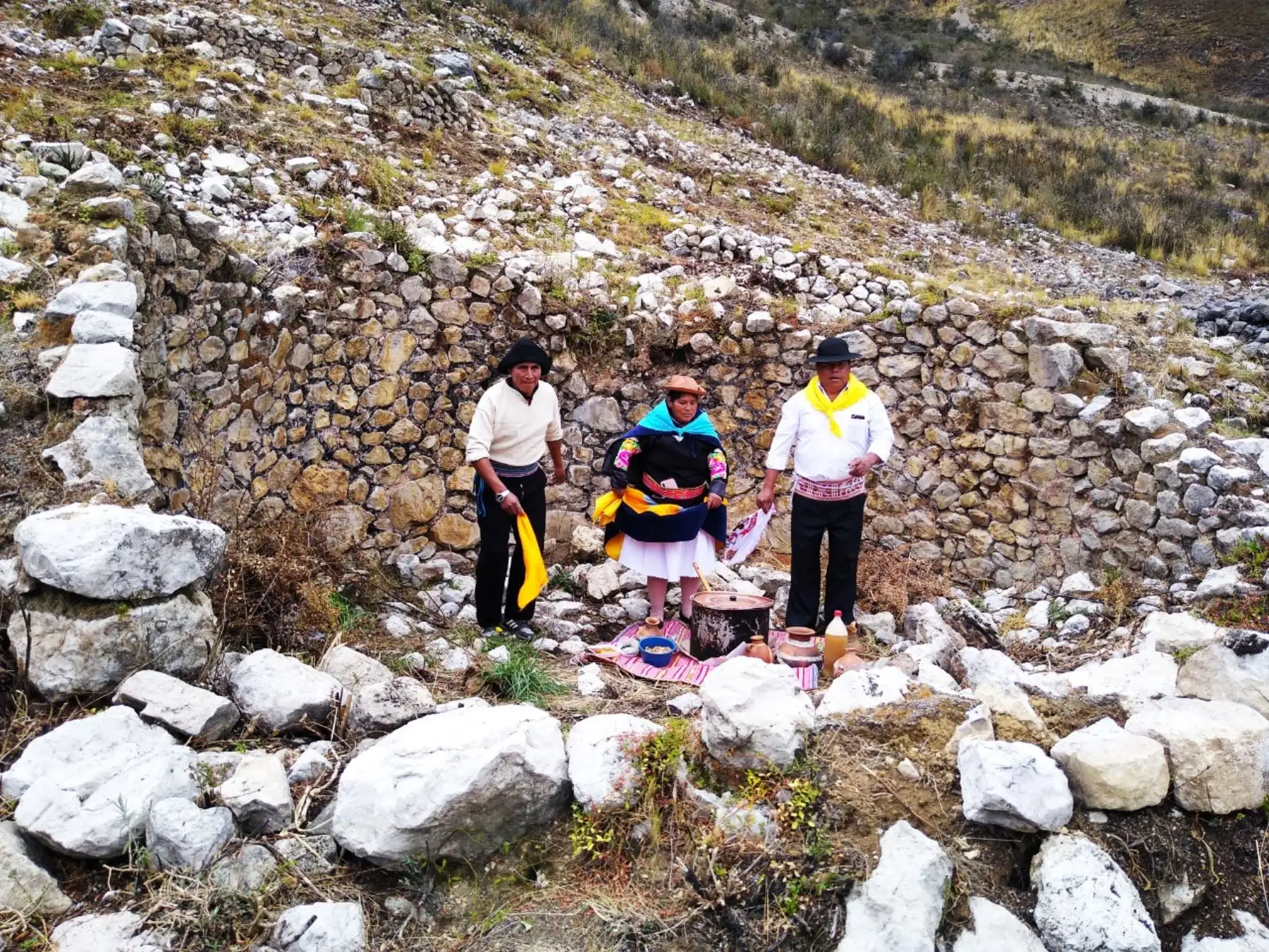 El complejo arqueológico Coto Coto es la nueva atracción turística de la provincia de Huancayo, región Junín, gracias a los trabajos de puesta en valor que ejecutó el programa Trabaja Perú. Foto: Pedro Tinoco