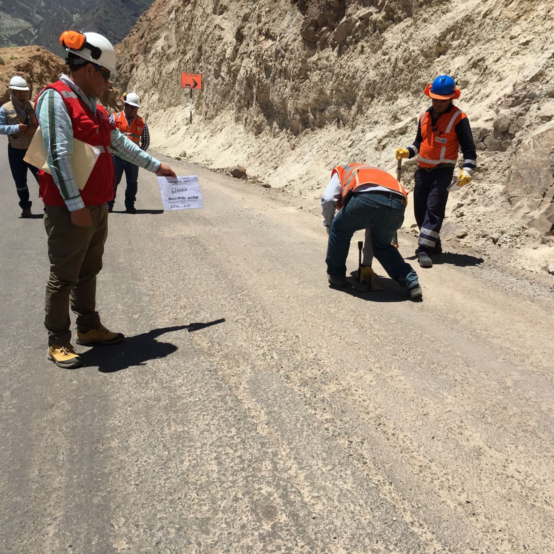 Moquegua: Contraloría advierte a Provías riesgo de sobrecostos en carretera Omate-Arequipa