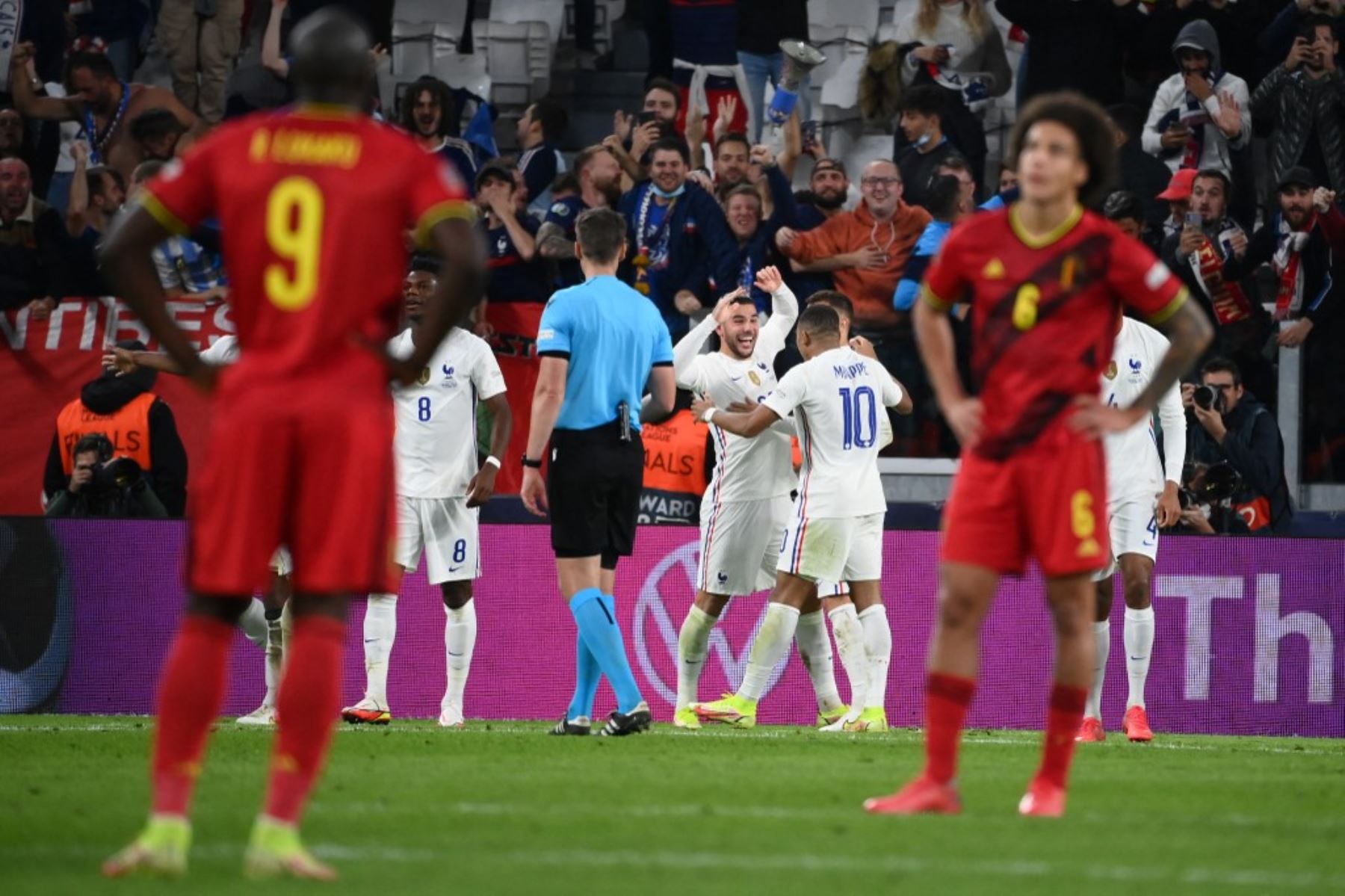 Francia vino de atrás y doblegó a Bélgica que estaba ganando 2-0 en el primer tiempo