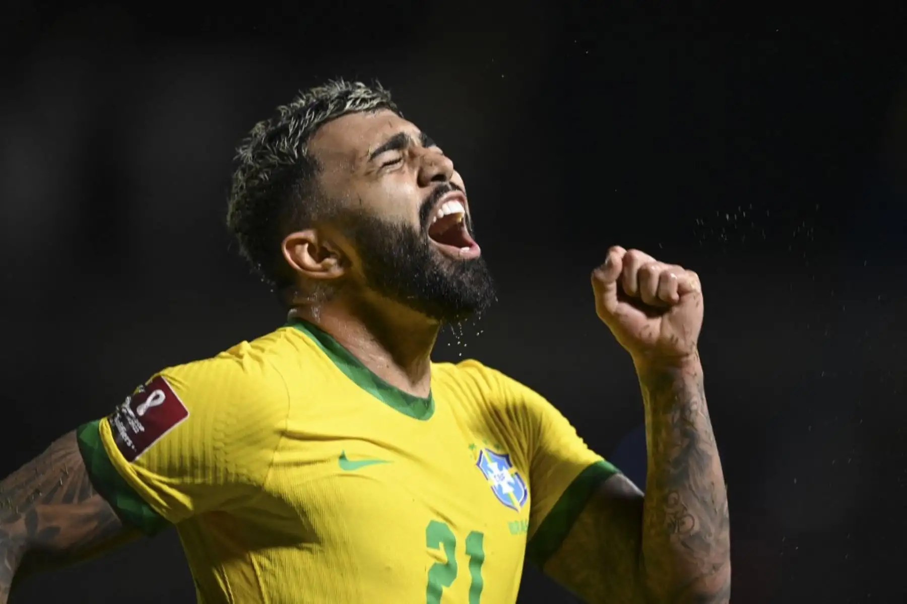 Gabriel Barbosa de Brasil celebra tras anotar contra Venezuela durante el partido de fútbol de clasificación sudamericano para la Copa Mundial de la FIFA Qatar 2022 en el Estadio Olímpico UCV en Caracas el 7 de octubre de 2021. Foto: AFP