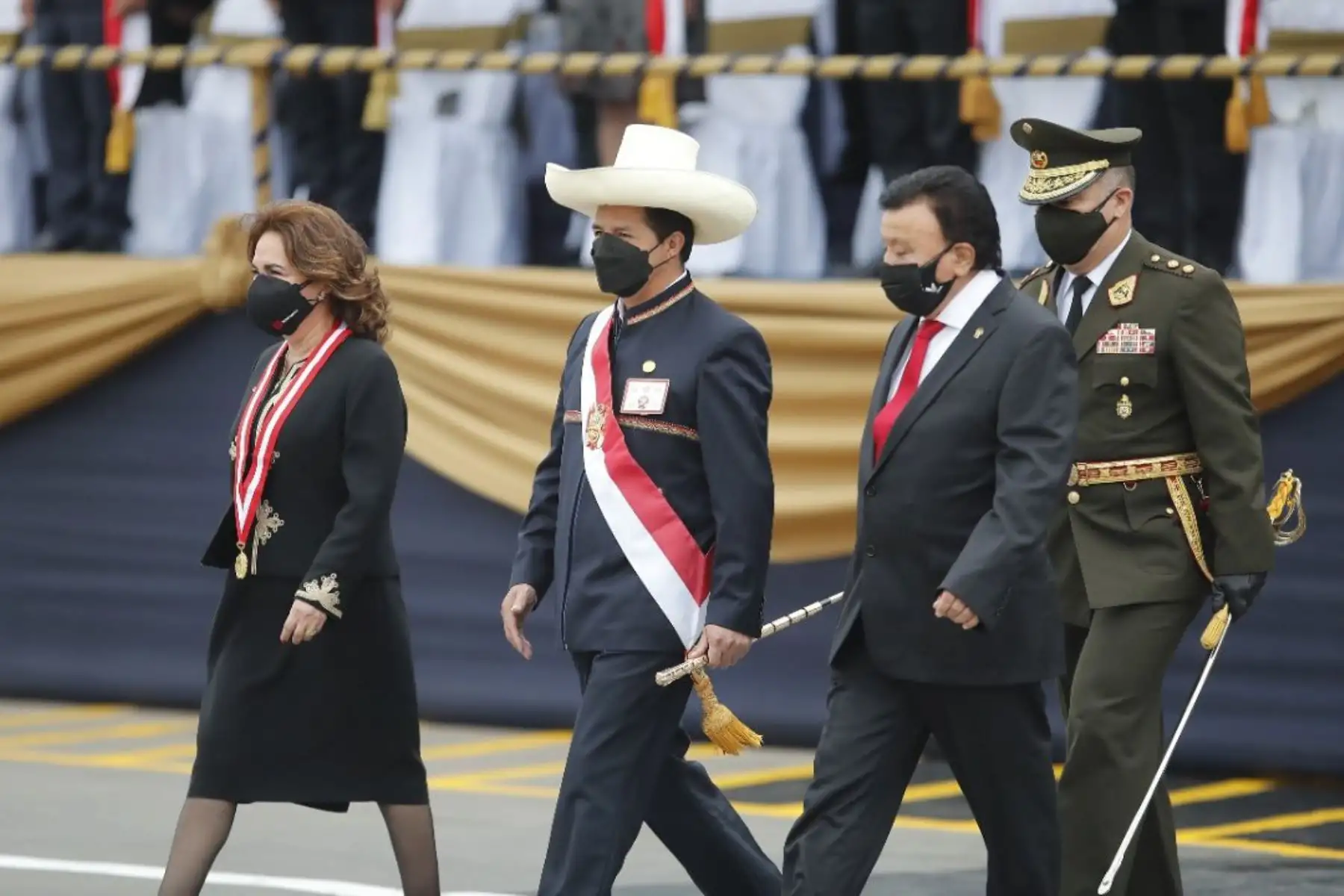 El presidente de la República, Pedro Castillo, participa en la ceremonia por el bicentenario de la Marina de Guerra del Perú y el 142 aniversario del glorioso combate naval de Angamos. Foto: ANDINA/ Prensa Presidencia