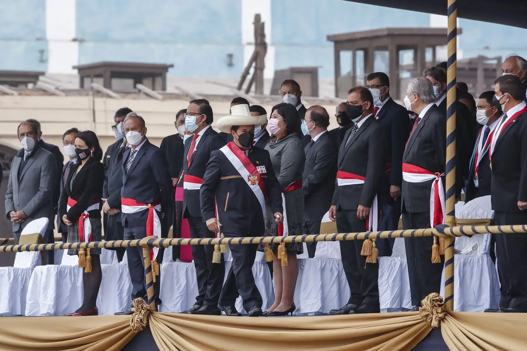El presidente de la República, Pedro Castillo, participa en la ceremonia por el bicentenario de la Marina de Guerra del Perú y el 142 aniversario del glorioso Combate Naval de Angamos. Foto: ANDINA/ Prensa Presidencia