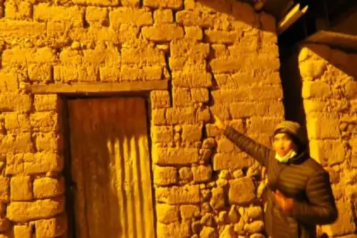 El fuerte sismo de magnitud 5.5 ocurrido la noche del viernes  8 en Caylloma, Arequipa, causó daños en varias viviendas. Foto: ANDINA/Difusión.