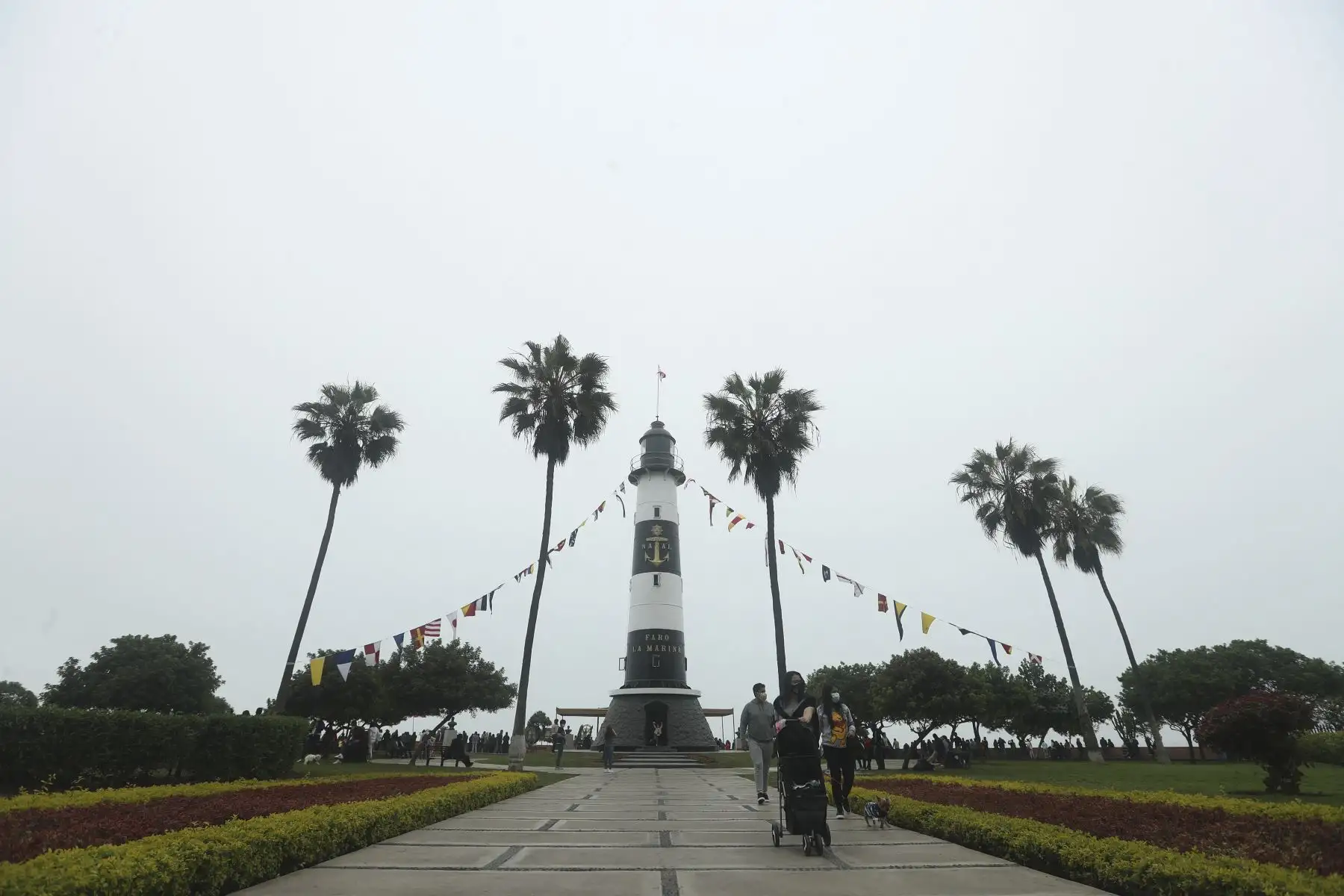 Desfile náutico y aéreo en conmemoración del Bicentenario de la Marina de Guerra del Perú. Foto: ANDINA/Carla Patiño