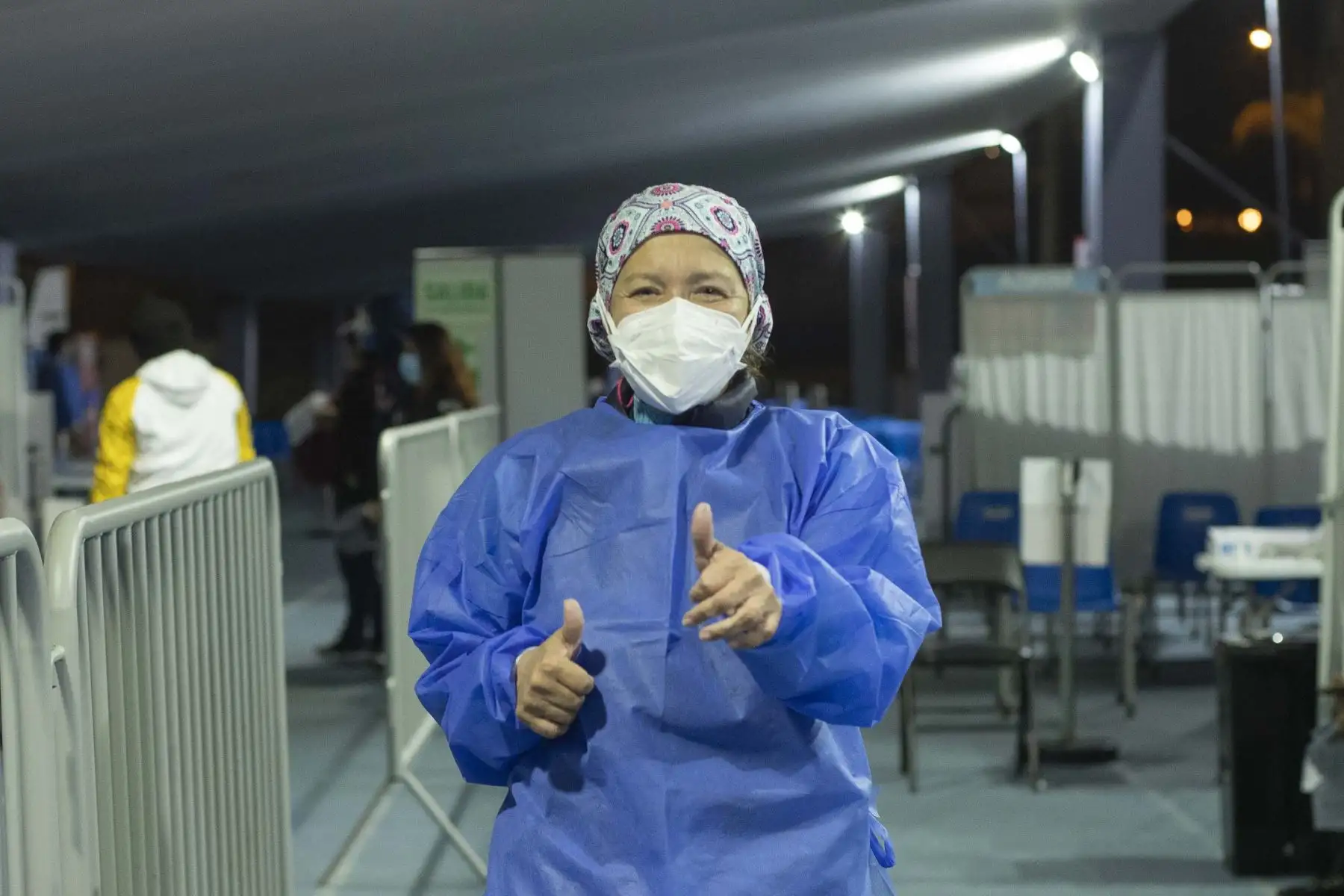 Vacunación contra la covid-19 en el estadio Luis Gálvez Chipoco de Barranco. Inoculación para personas mayores de 18 años se dio inicio este lunes y el horario de atención es de 7 a.m. a 7 p.m. en todos los centros de salud. Foto: ANDINA/Carla Patiño Ramírez