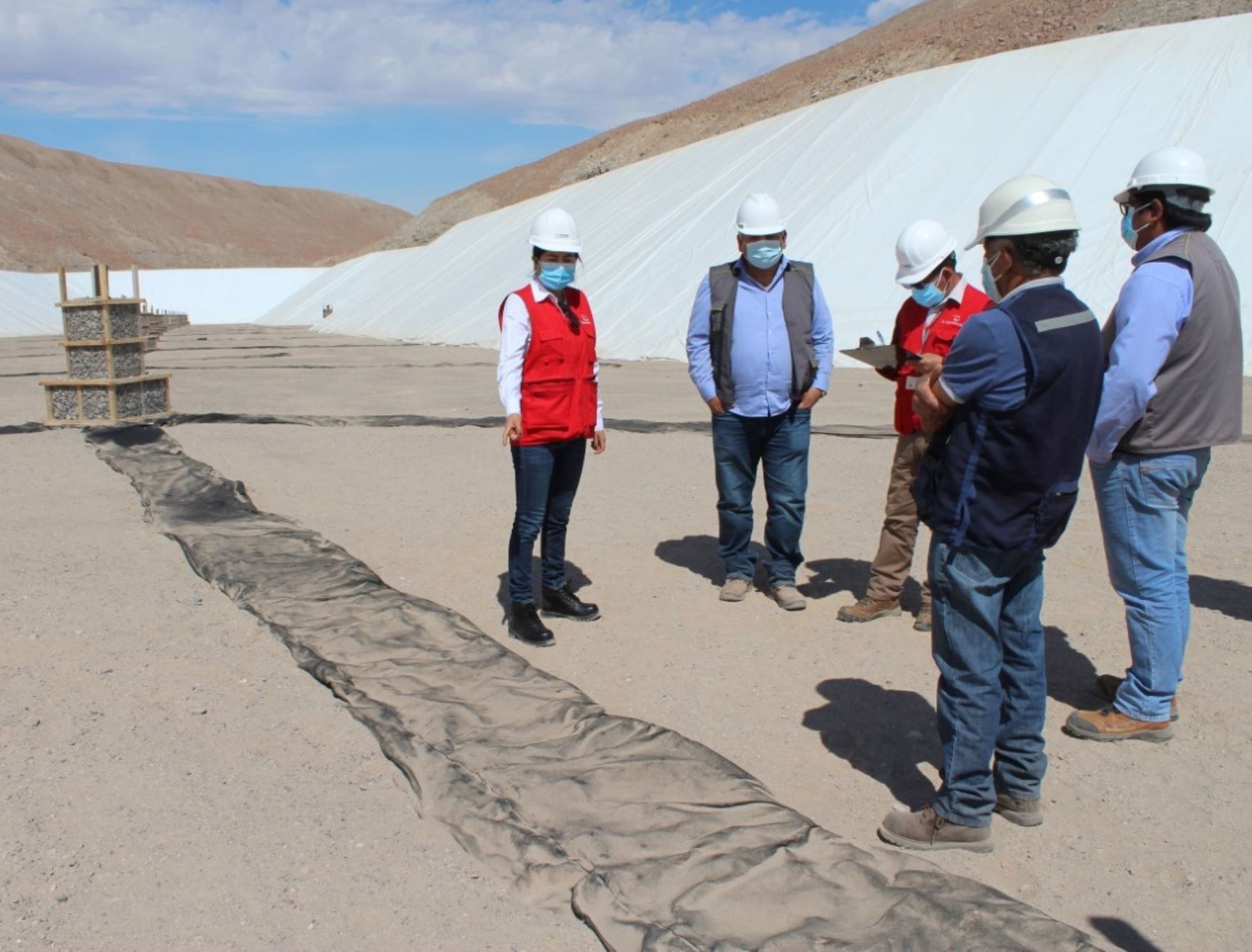 Contraloría advierte mal funcionamiento de drenaje del relleno sanitario de la provincia de Mariscal Nieto, región Moquegua.
