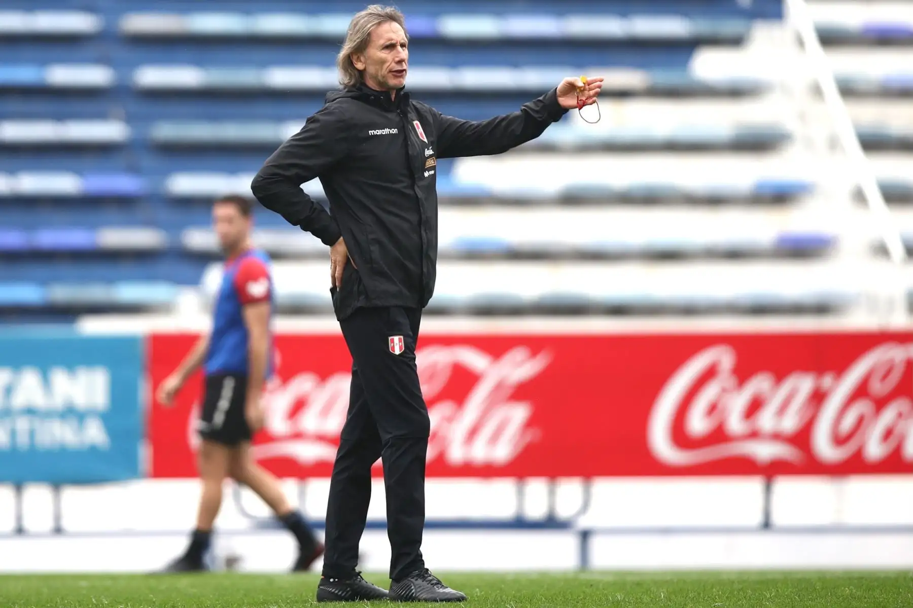 La Selección Peruana realizó su último entrenamiento con miras al duelo de este jueves ante Argentina por la fecha 12 de las Clasificatorias al Mundial Qatar 2022. Los seleccionados trabajaron en horas de la mañana en el campo del Estadio José Amalfitani bajo la dirección técnica del comando técnico liderado por Ricardo Gareca. Foto: FPF