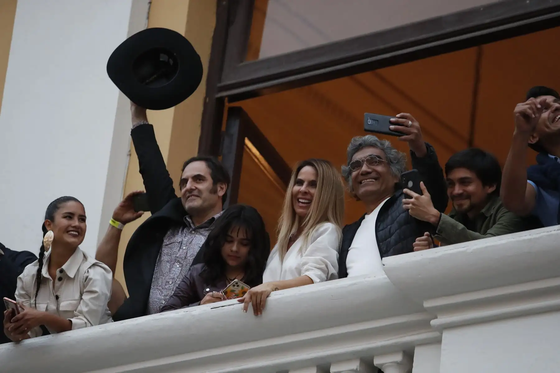 Grabaciones de la serie La Reina del Sur con la actriz Kate Del Castillo en la Plaza de Armas de Lima. Foto: ANDINA/Renato Pajuelo