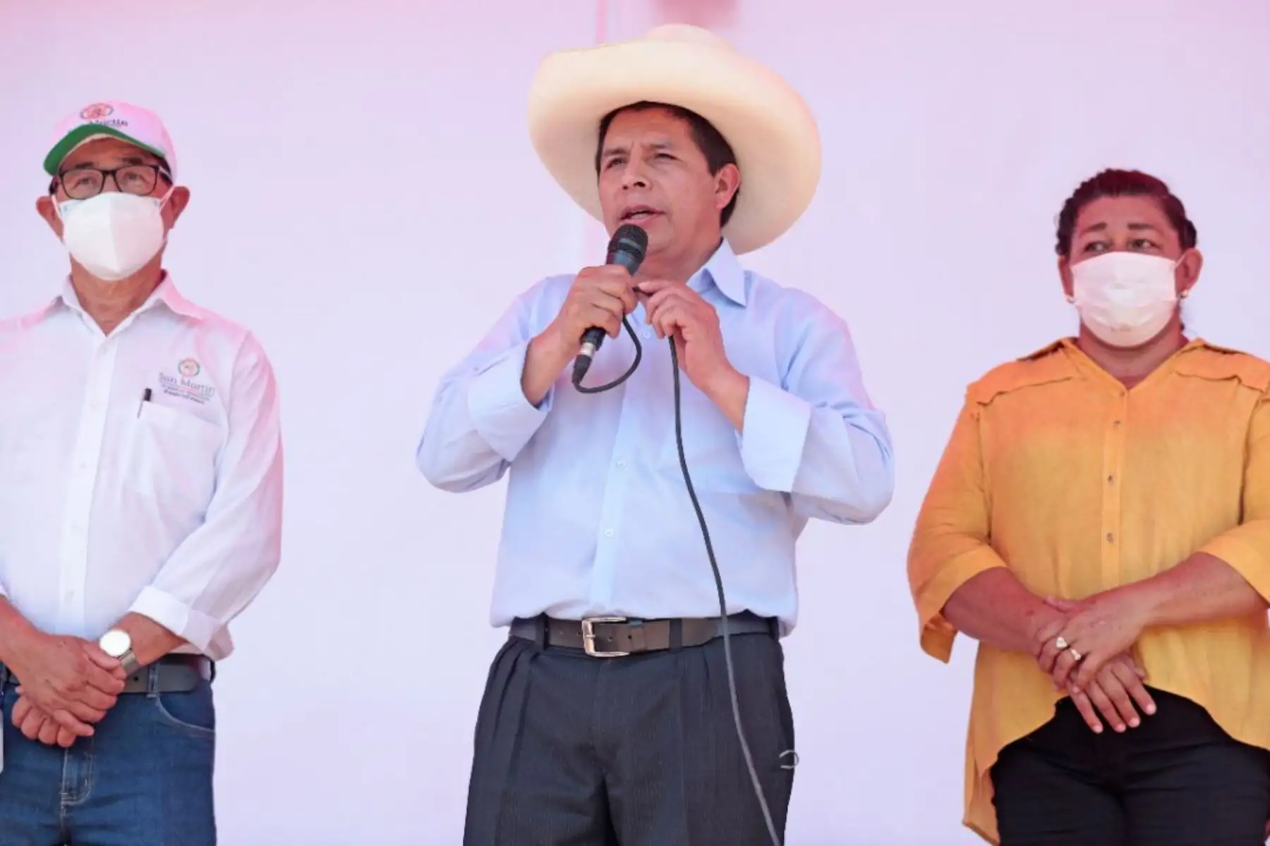 Jefe de Estado, Pedro Castillo, acompañado por los titulares del MTC, Vivienda y Midagri, participa en la inauguración de la infraestructura vial urbana en la localidad de Caspizapa, región San Martín. Foto: ANDINA/Prensa Presidencia