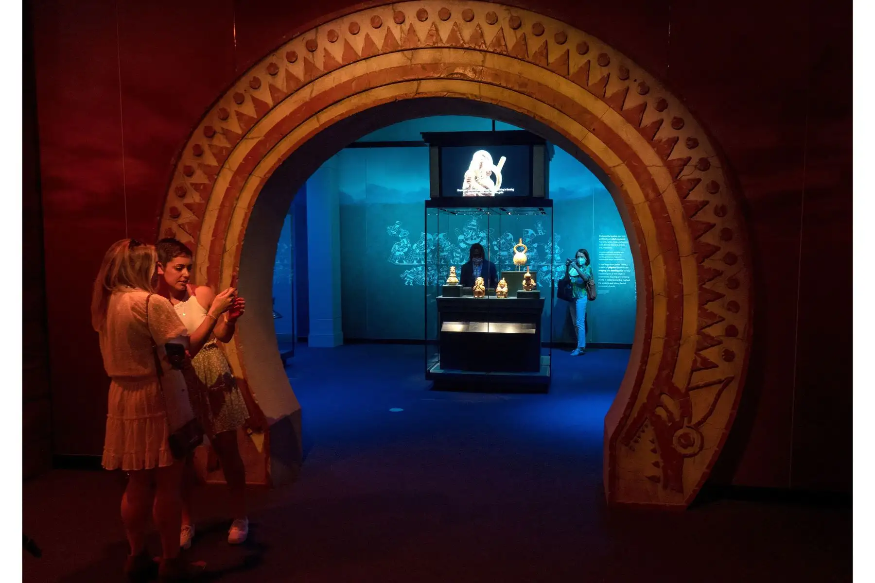 Después del 06 de marzo del 2022, la exposición “Machu Picchu y los Imperios Dorados de Perú” comenzará a viajar por el mundo. El próximo destino será París, luego viajará a Milán, en Italia; y después a Australia, Japón, China; entre otros países.