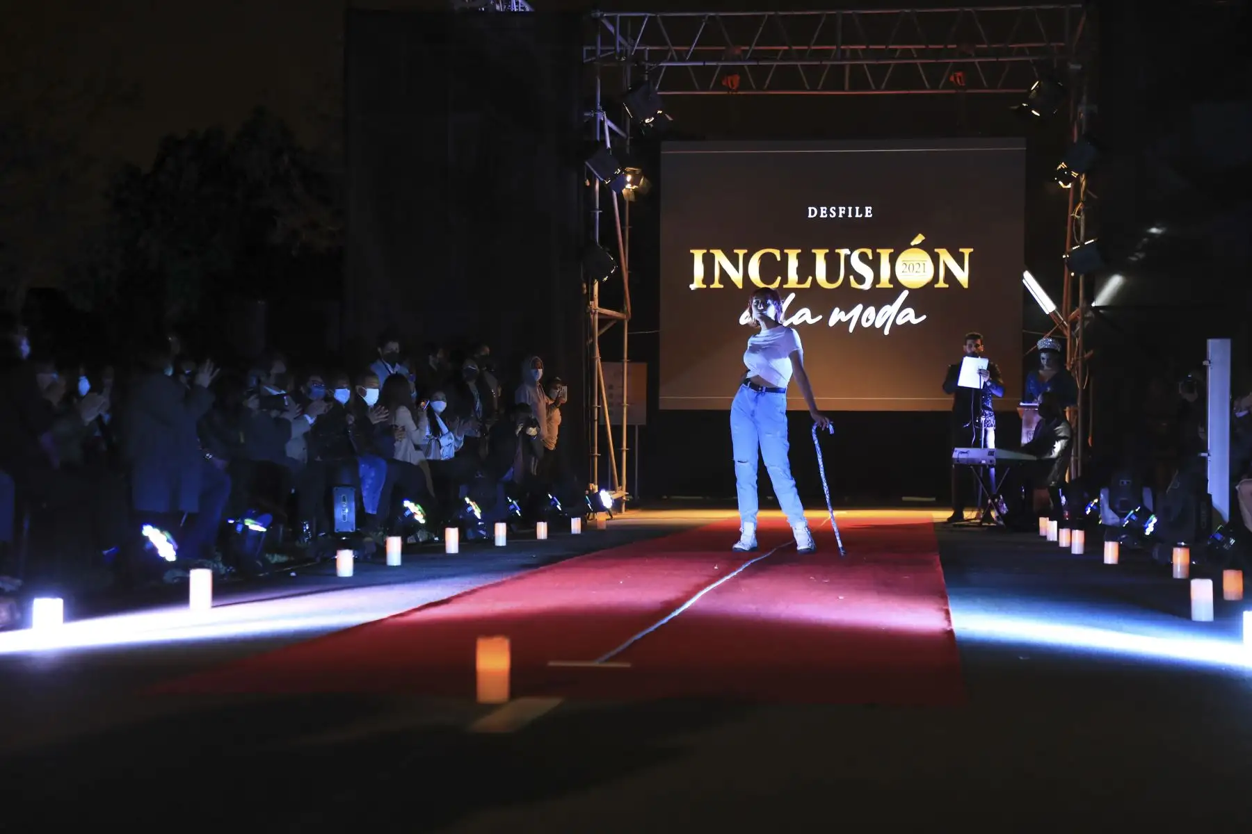 Se contó con la participación de personas con discapacidades diferentes, entre talla baja, Síndrome de Down, silla de ruedas, prótesis en extremidades, ciegos, sordociegos, con sordera y discapacidad física. Foto: ANDINA/MIMP