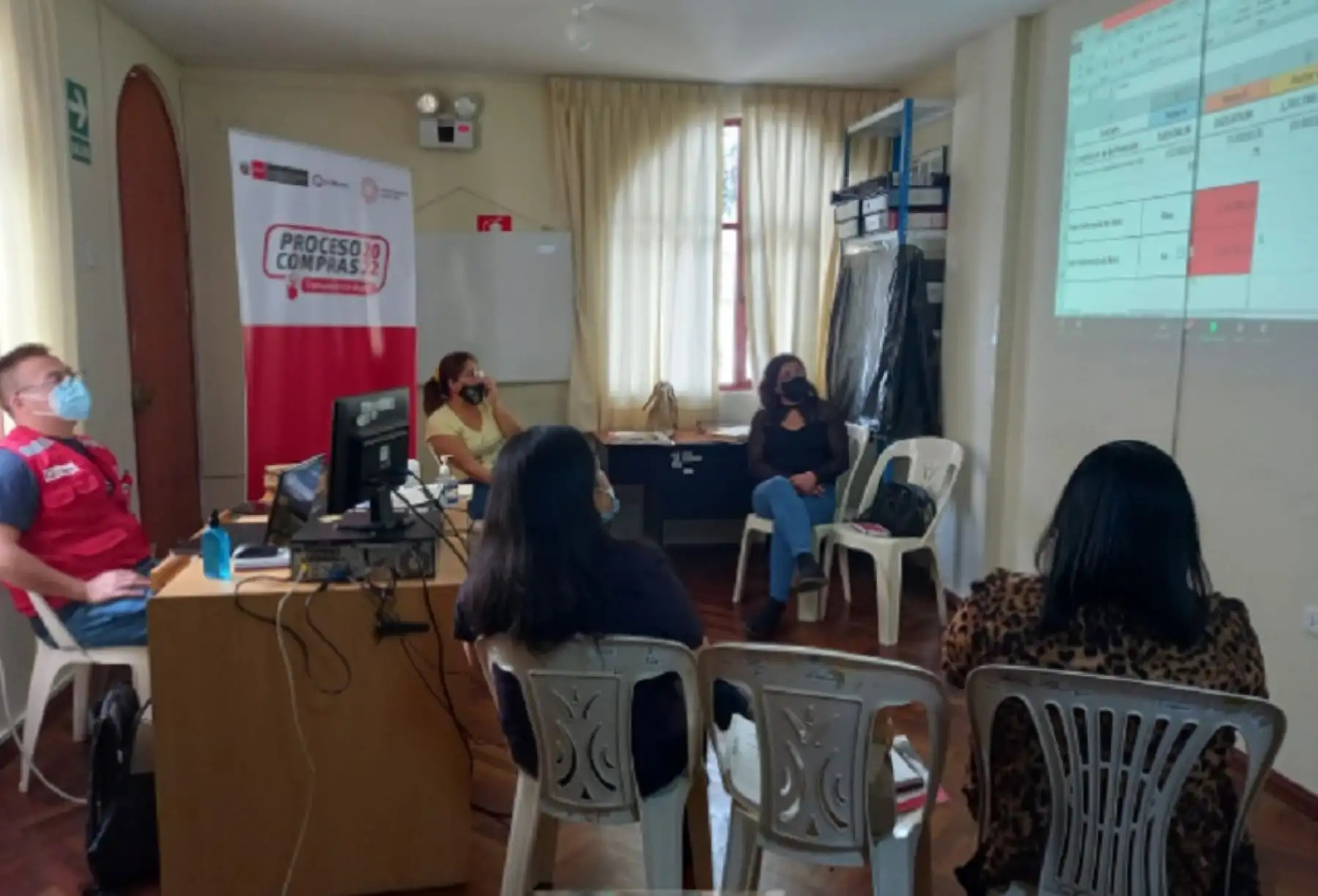 En el marco del Proceso de Compras 2022, el Programa Nacional de Alimentación Escolar Qali Warma del Ministerio de Desarrollo e Inclusión Social capacitó a los integrantes de los comités de compra de la región Lambayeque.